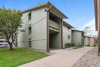 Building Photo - 710 City Park Ave