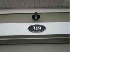 Building Photo - 319 Richmond Dr