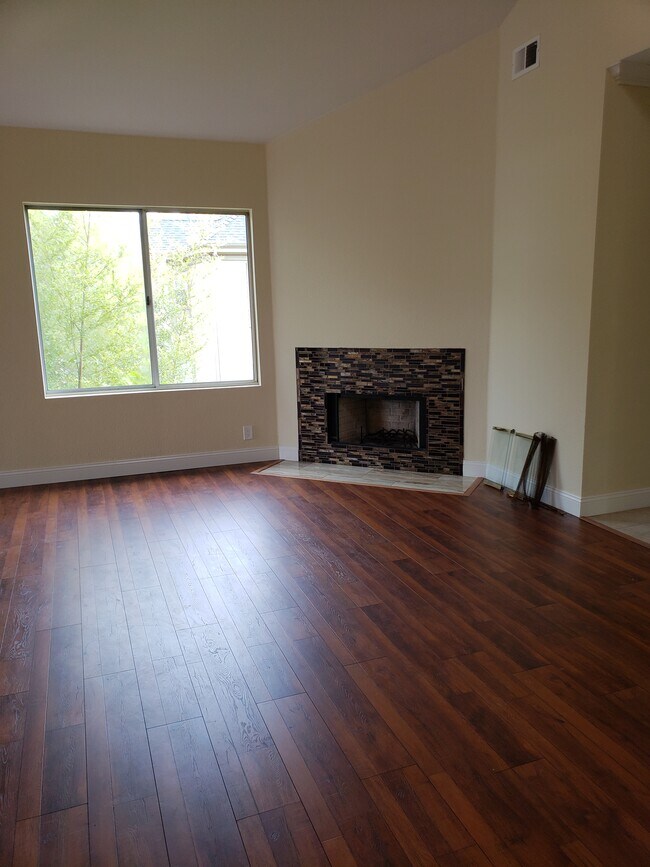 Foto del edificio - 809 15th St