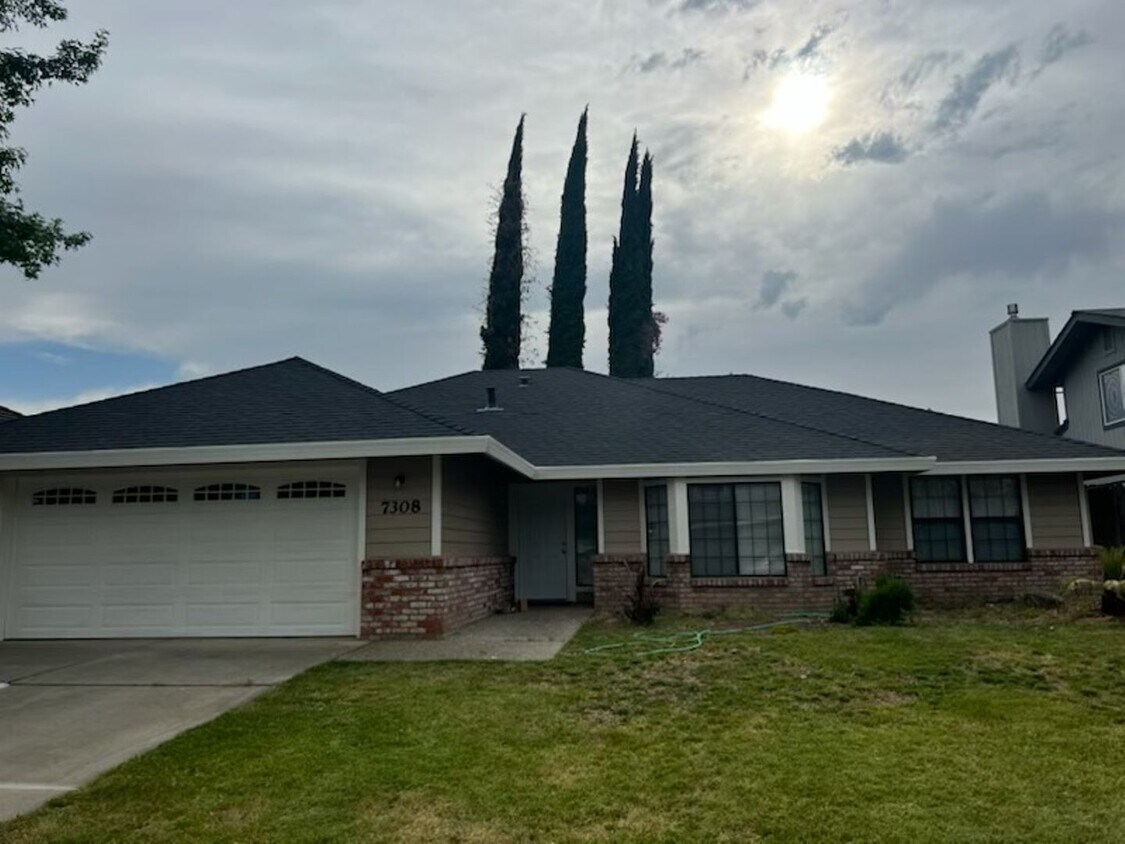 Foto principal - Beautiful House on 7308 Perera Circle