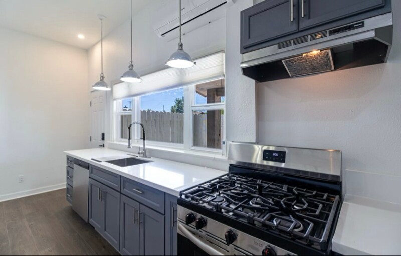Foto principal - 18739 Juniper St