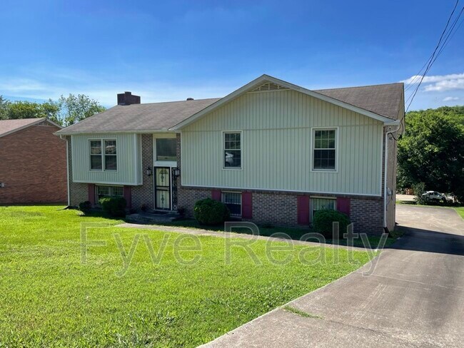 Foto del edificio - 4309 Golden Hill Dr
