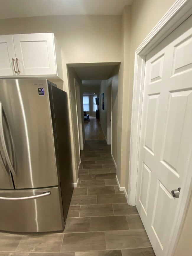 Foto del edificio - 3128 W 38th Pl