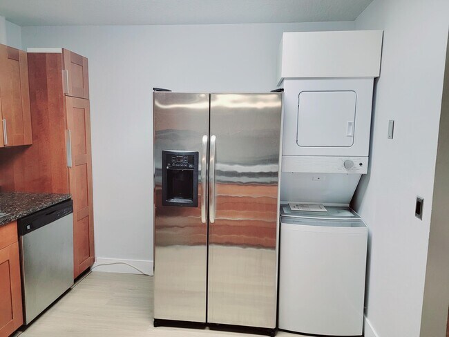 Building Photo - 22745 SW 66th Ave