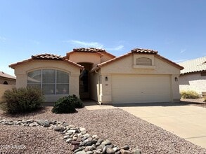 Building Photo - 9837 W Tonopah Dr