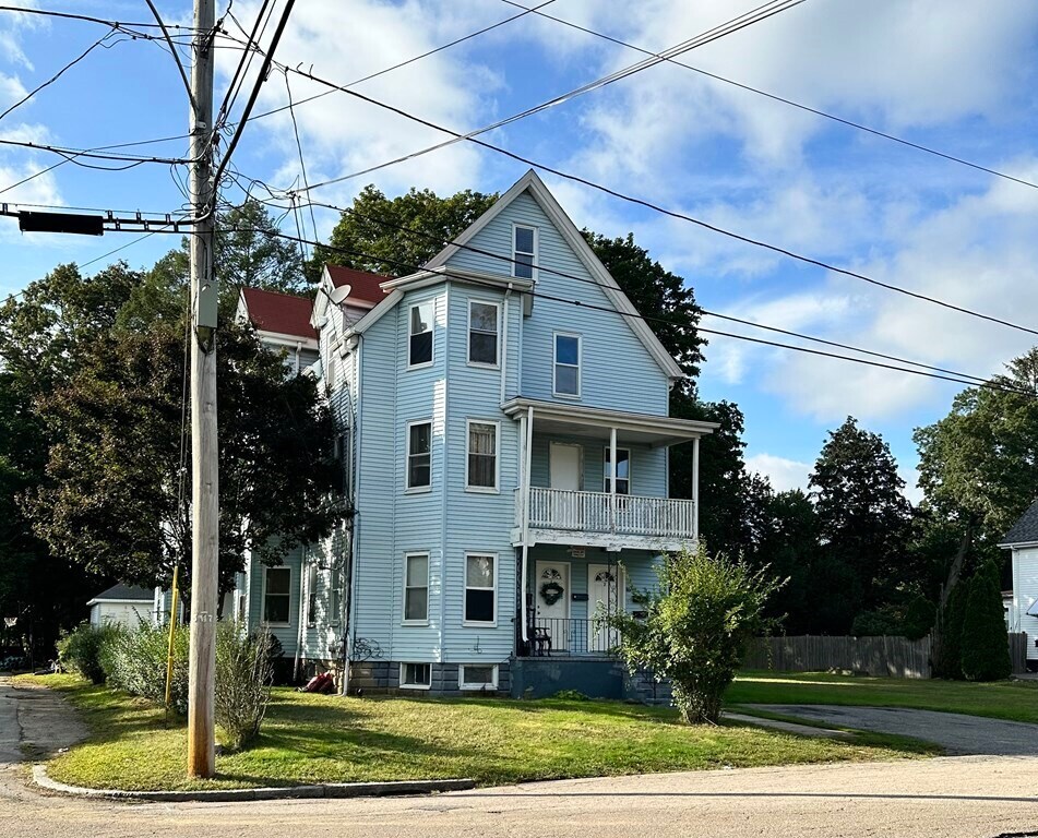 Primary Photo - 44 Benefit St