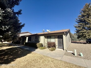 Building Photo - 350 Rim Rock Cir