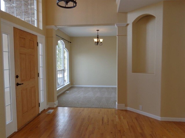 Building Photo - 1320 Peninsula Circle