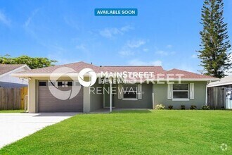 Building Photo - 956 Sunshine Way SW