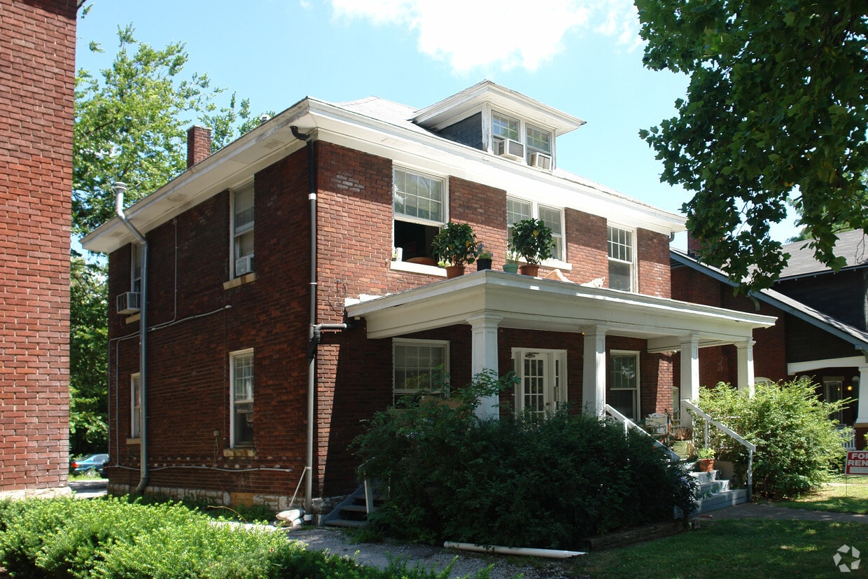 Building Photo - 219 Stone Ave