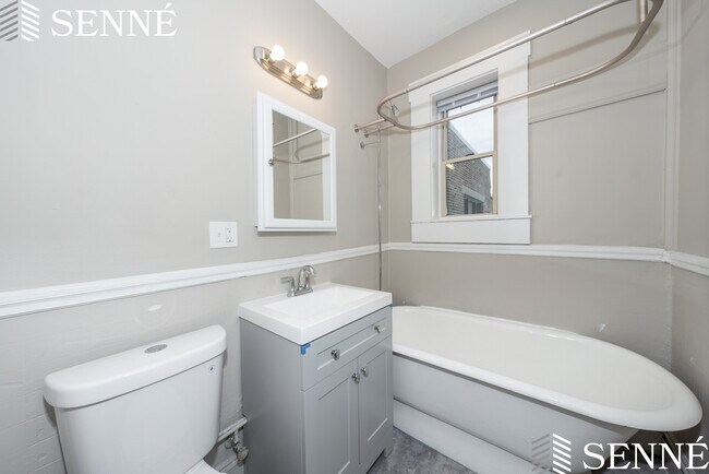 Foto del edificio - 6 Sherborn Ct