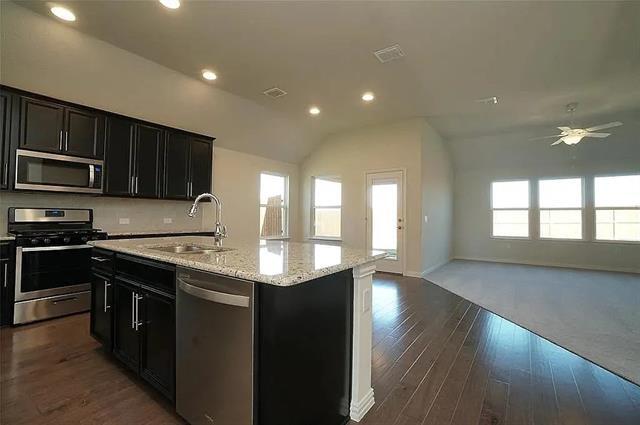 Foto del edificio - 3732 Borderdale Ln