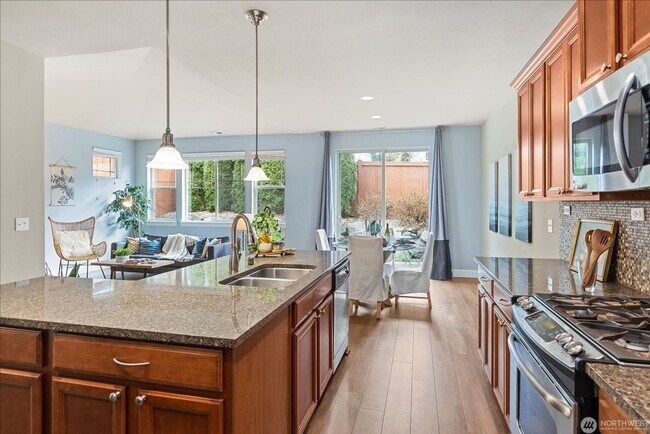 Foto del edificio - 3BD/2.5BTH Modern Townhouse in Greekbrooke II Community for Lease!