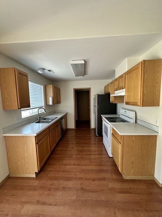 Foto del edificio - Beautiful Home in Central Pasco!