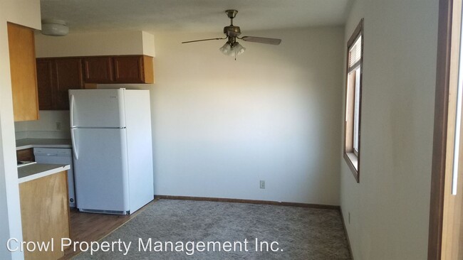 Building Photo - 2 br, 1 bath Apartment - 3001 2nd Avenue