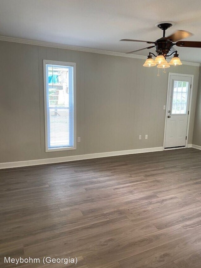 Building Photo - 3 br, 1.5 bath House - 3423 Crane Ferry Road