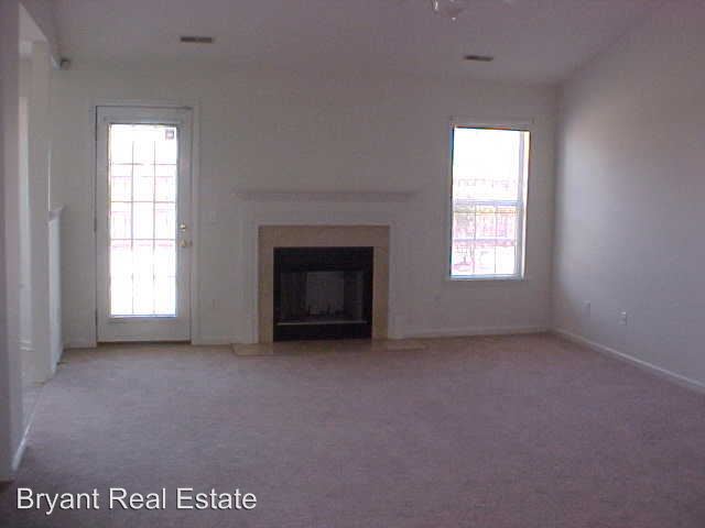 Building Photo - 6713 Newbury Way