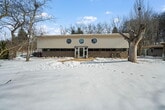 Primary Photo - 6900 Sconfinato Dr