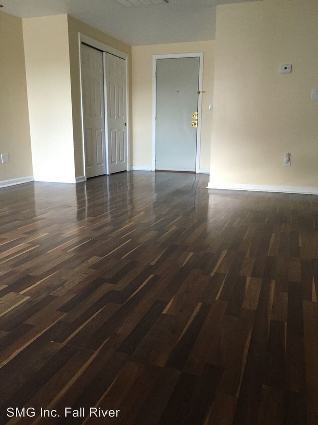 Foto principal - 4000 N Main St