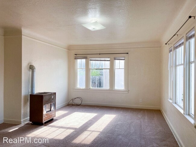 Building Photo - 2 br, 1 bath House - 1328 9th Street