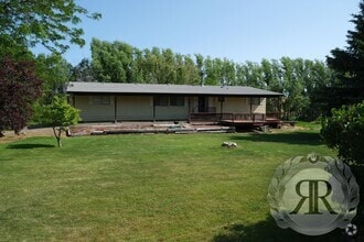 Building Photo - 11605 Stump Rd