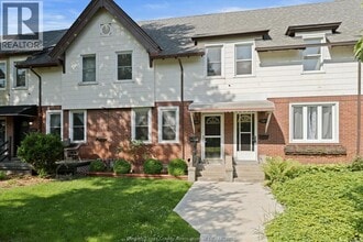 Building Photo - 1263 Monmouth Rd