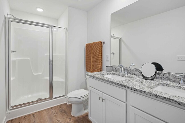 Foto del edificio - Elio at Research Park | Townhomes for Rent