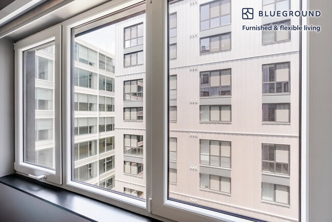 Foto del edificio - 1313 L St NW