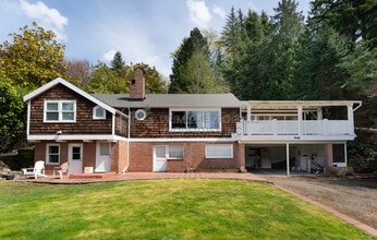 Building Photo - 7461 W Mercer Way