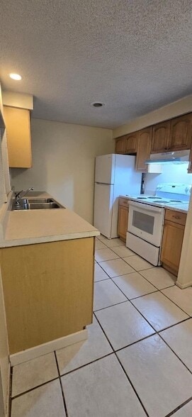 Foto del edificio - 401 Skylark Ln NW