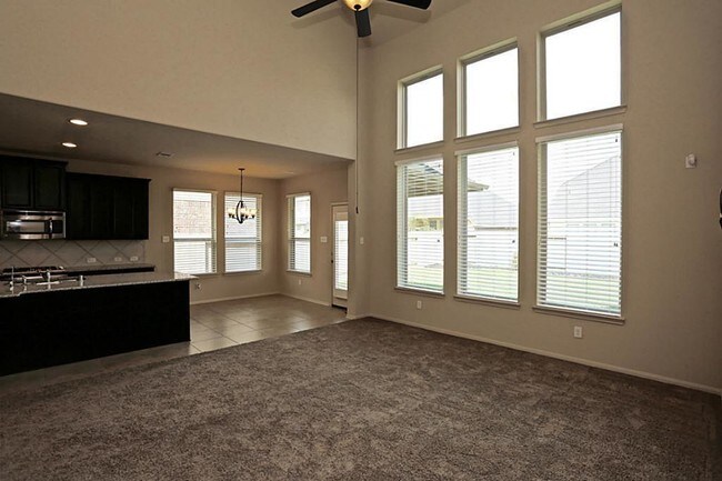 Building Photo - 2107 Post Oak Court