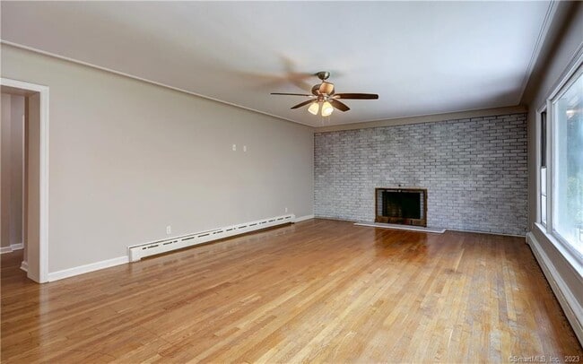 Building Photo - 32 Koger Rd