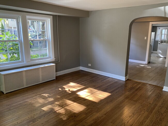Foto del edificio - 3136 N Paulina St