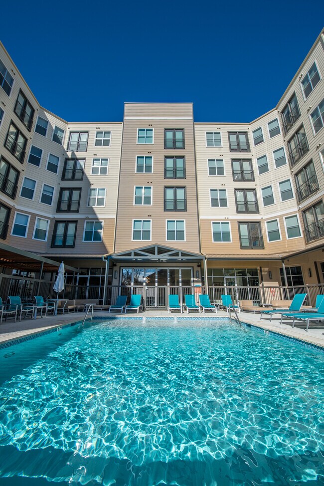 33 North Apartments Denton, TX