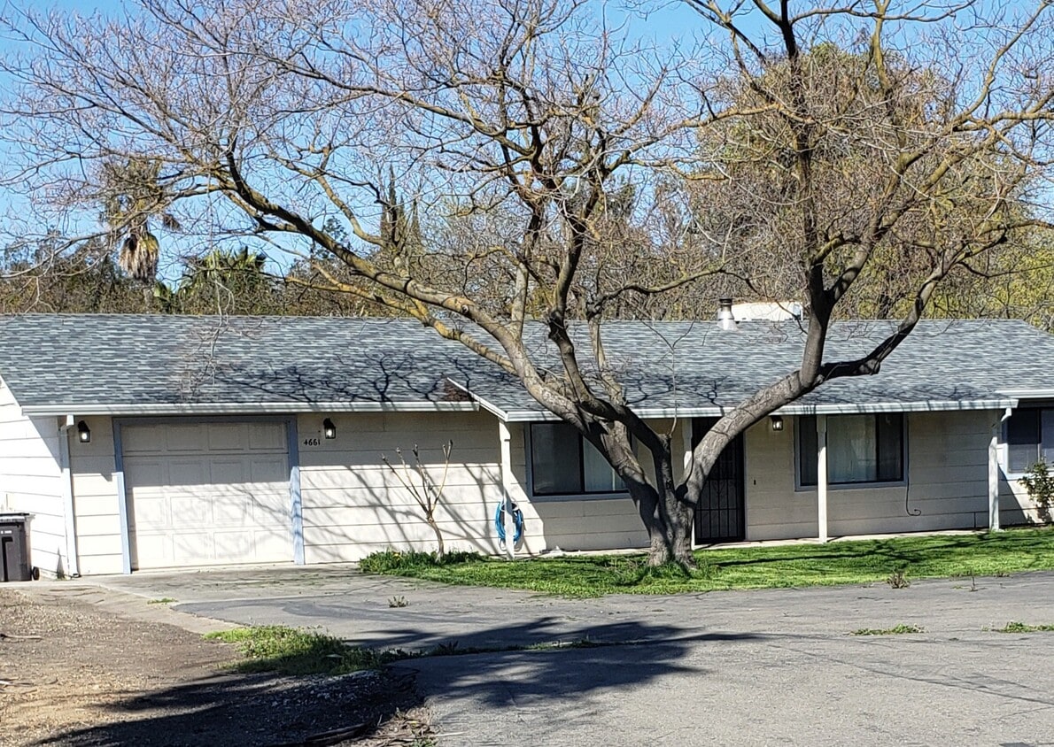 4661 Greenoak Ln, Morada, CA 95212 House Rental in Morada, CA