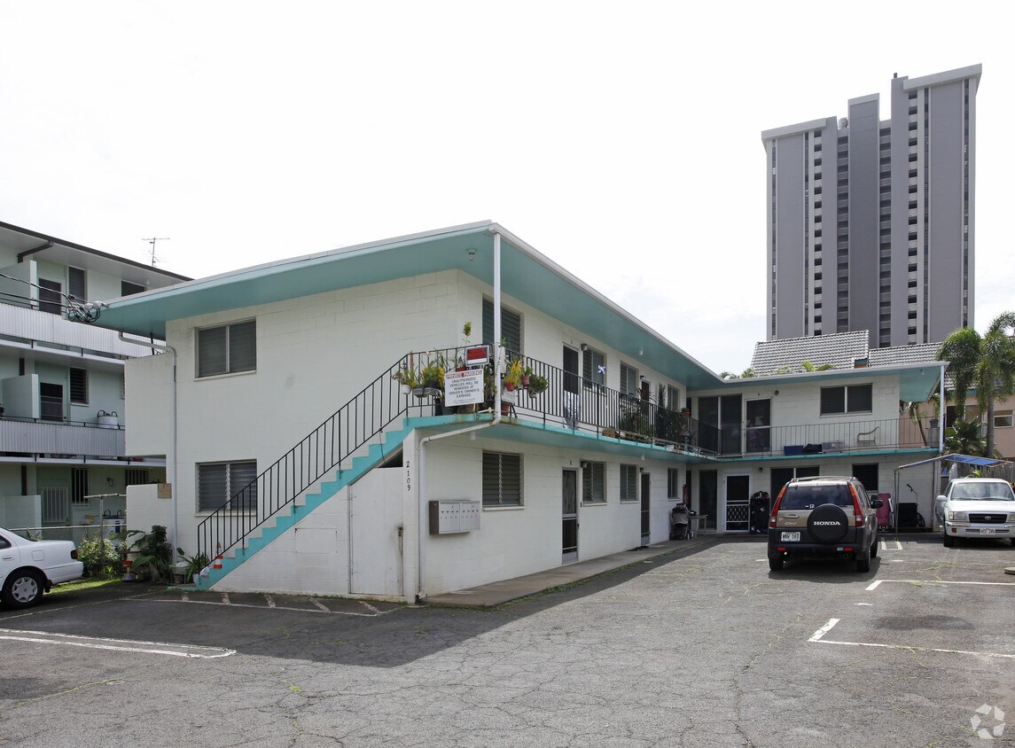Foto principal - 2109 Waiola St