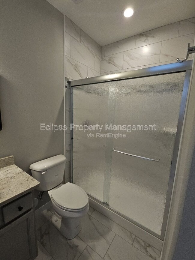 Building Photo - 513 Washington St