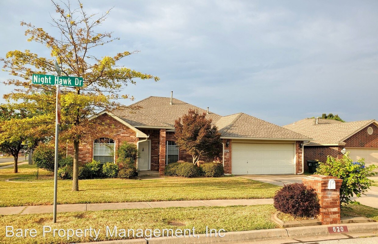 Foto principal - 4 br, 2 bath House - 620 Night Hawk Drive