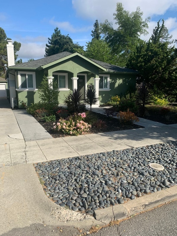Primary Photo - 260 Wilton Ave