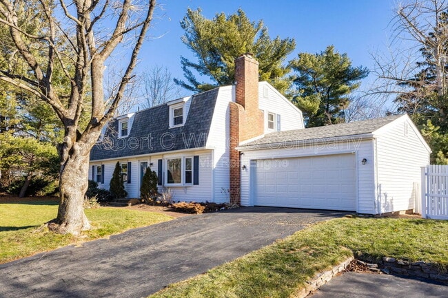 Foto del edificio - 42 Valley View Ln