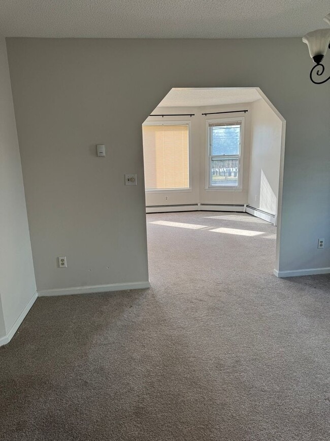 Building Photo - Charming 1BR Townhome in Fairfield