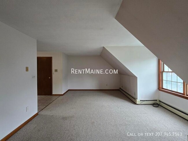 Building Photo - 7 Hartley St