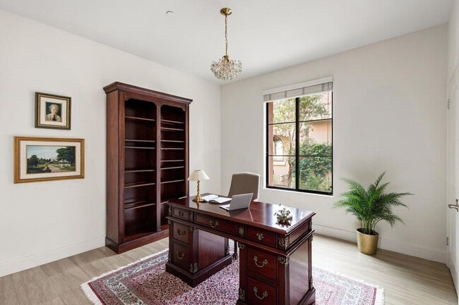 Foto del edificio - 4176 Via Mattina