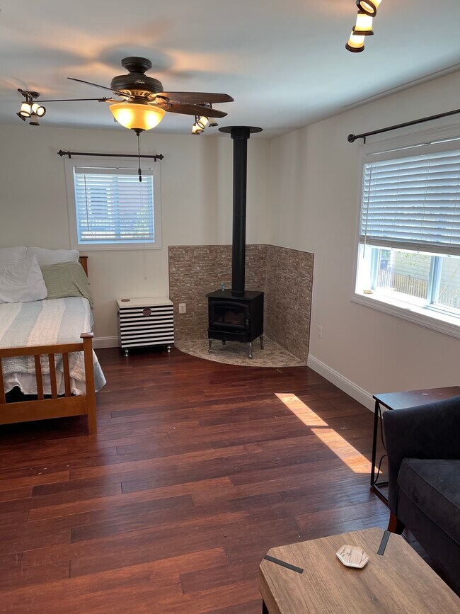 Foto del edificio - 618 Geranium St NW