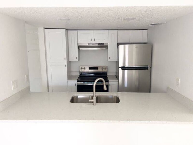 Foto principal - 1825 Blossom Terrace