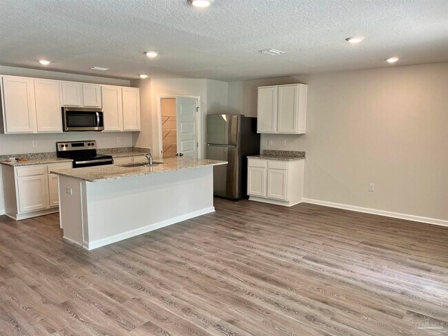 Foto del edificio - 4119 Whitetail Ln