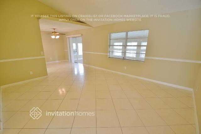 Building Photo - 10929 Brightside Dr