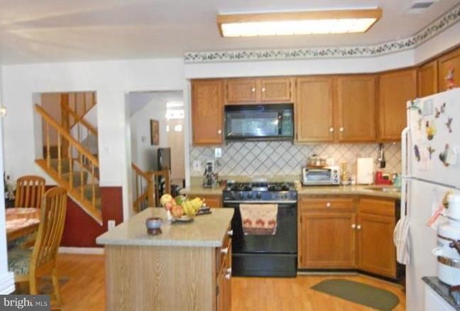 Foto del edificio - 5852 Westwater Ct