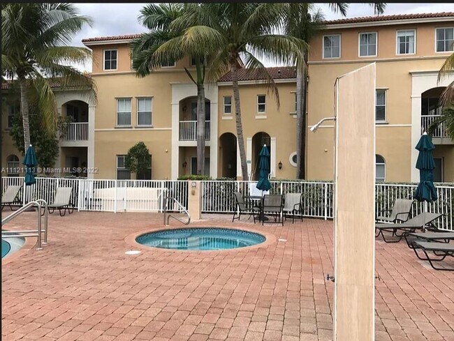 Building Photo - 4341 SW 160th Ave