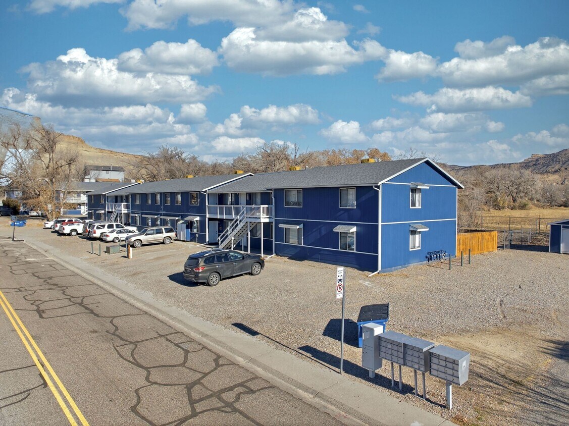 Foto del edificio - 939-951 Iowa Ave